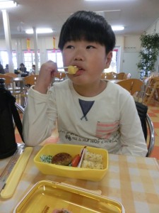 3年