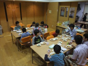 4年３